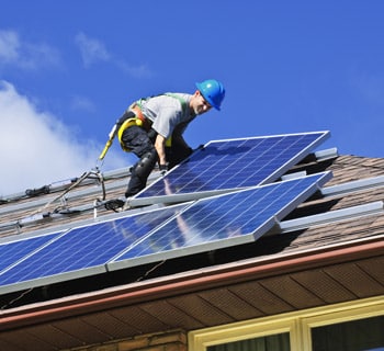 Pose et installation de panneaux solaires photovoltaiques